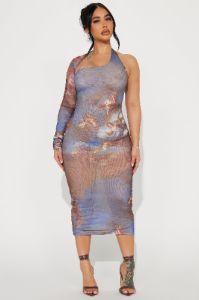 Viviana Cherub Midi Dress - Brown/combo sold by Fashion Nova