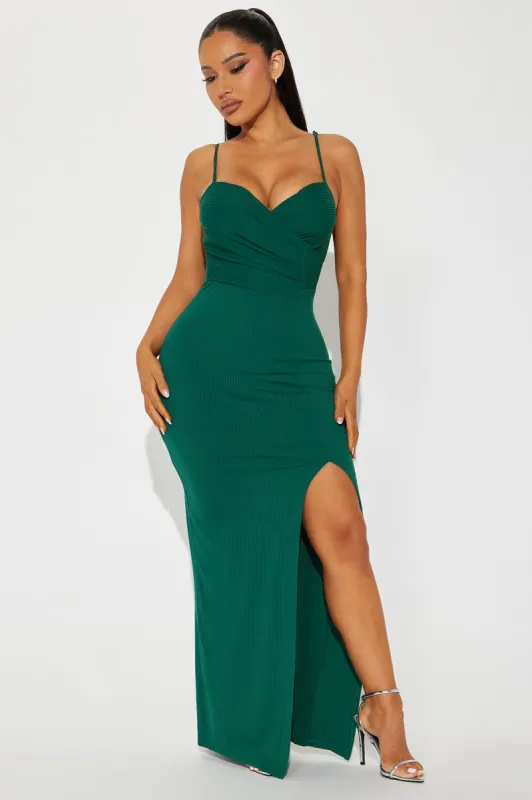 Penelope Ribbed Maxi Dress - Emerald sold by Fashion Nova