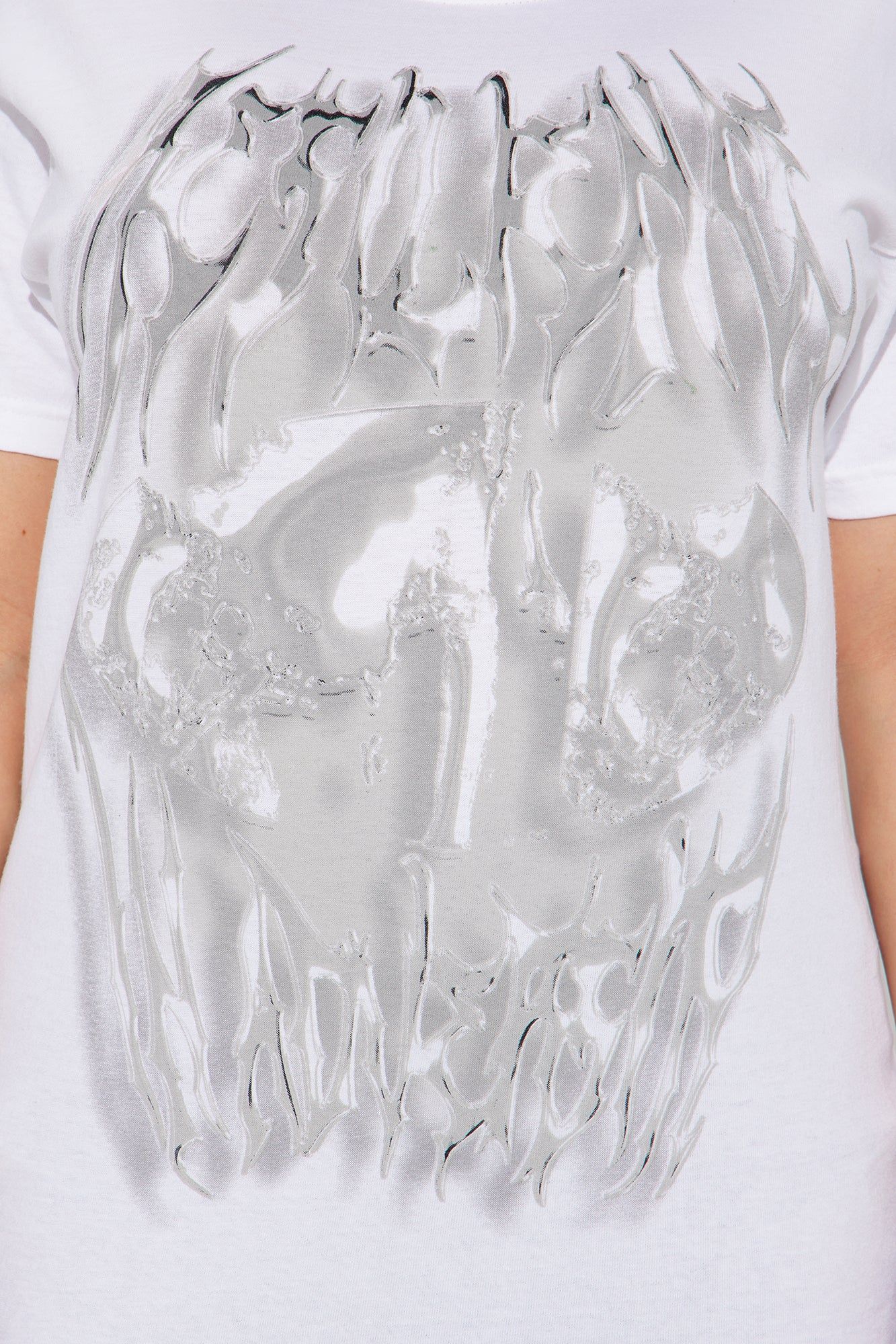 Resilience Chrome Graphic Tee - White sold by Fashion Nova product image thumbnail 2
