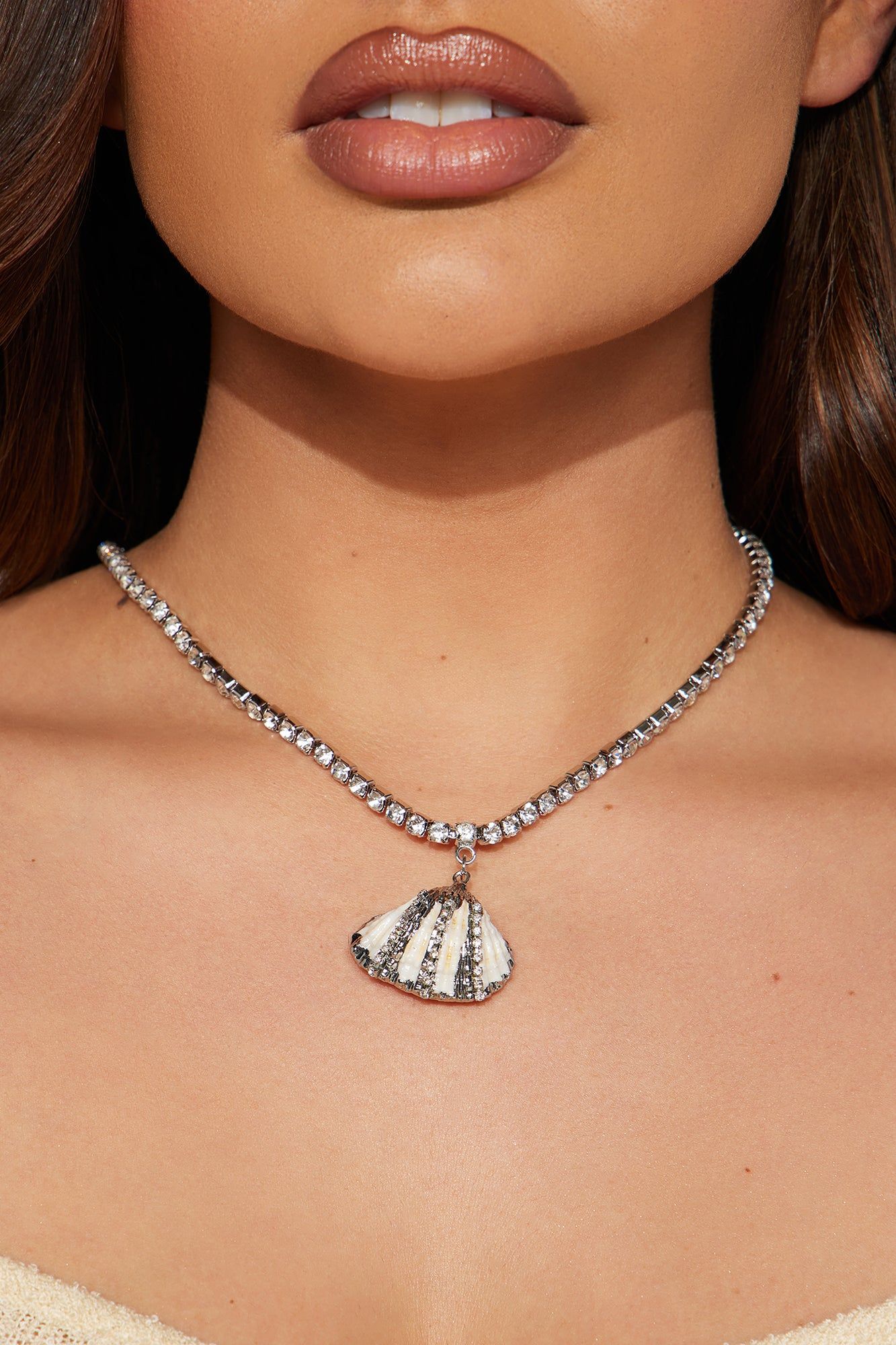 Happy As A Clam Necklace - Silver sold by Fashion Nova