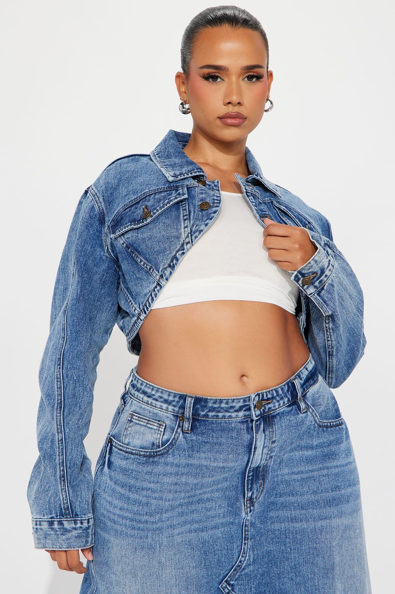 Lone Pine Cropped Bolero Denim Jacket - Medium Wash sold by Fashion Nova product image thumbnail 4