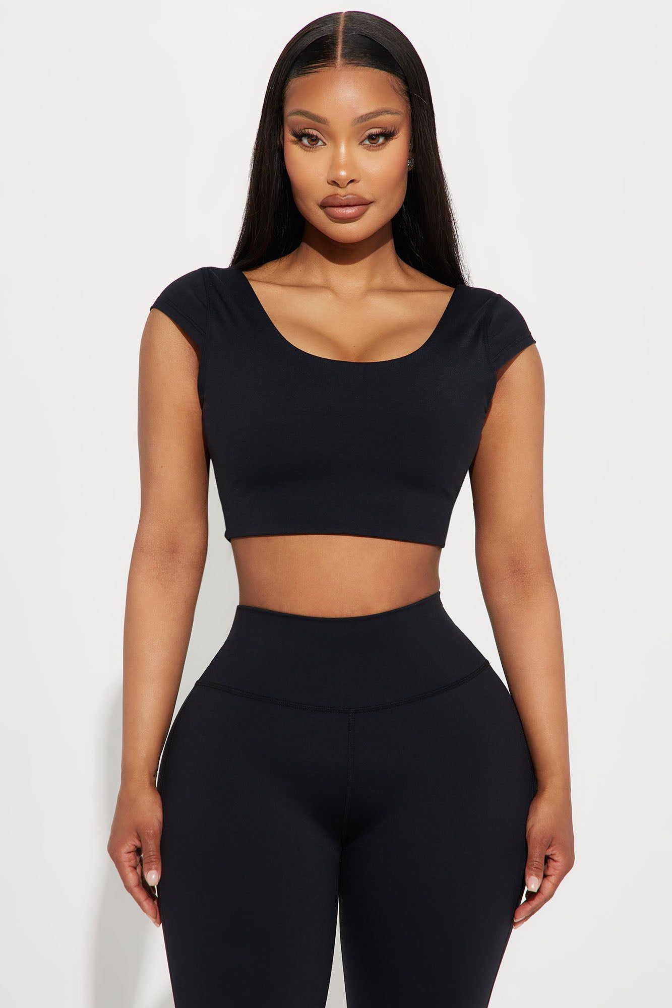 Set The Barre Active Top - Black sold by Fashion Nova