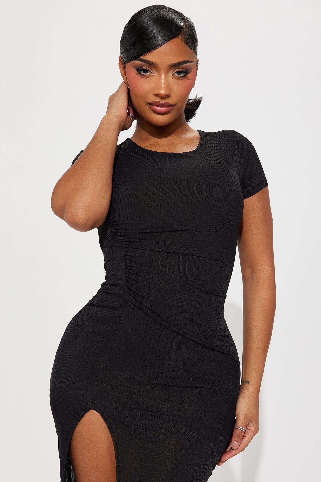 Mina Double Lined Midi Dress - Black sold by Fashion Nova product image thumbnail 2