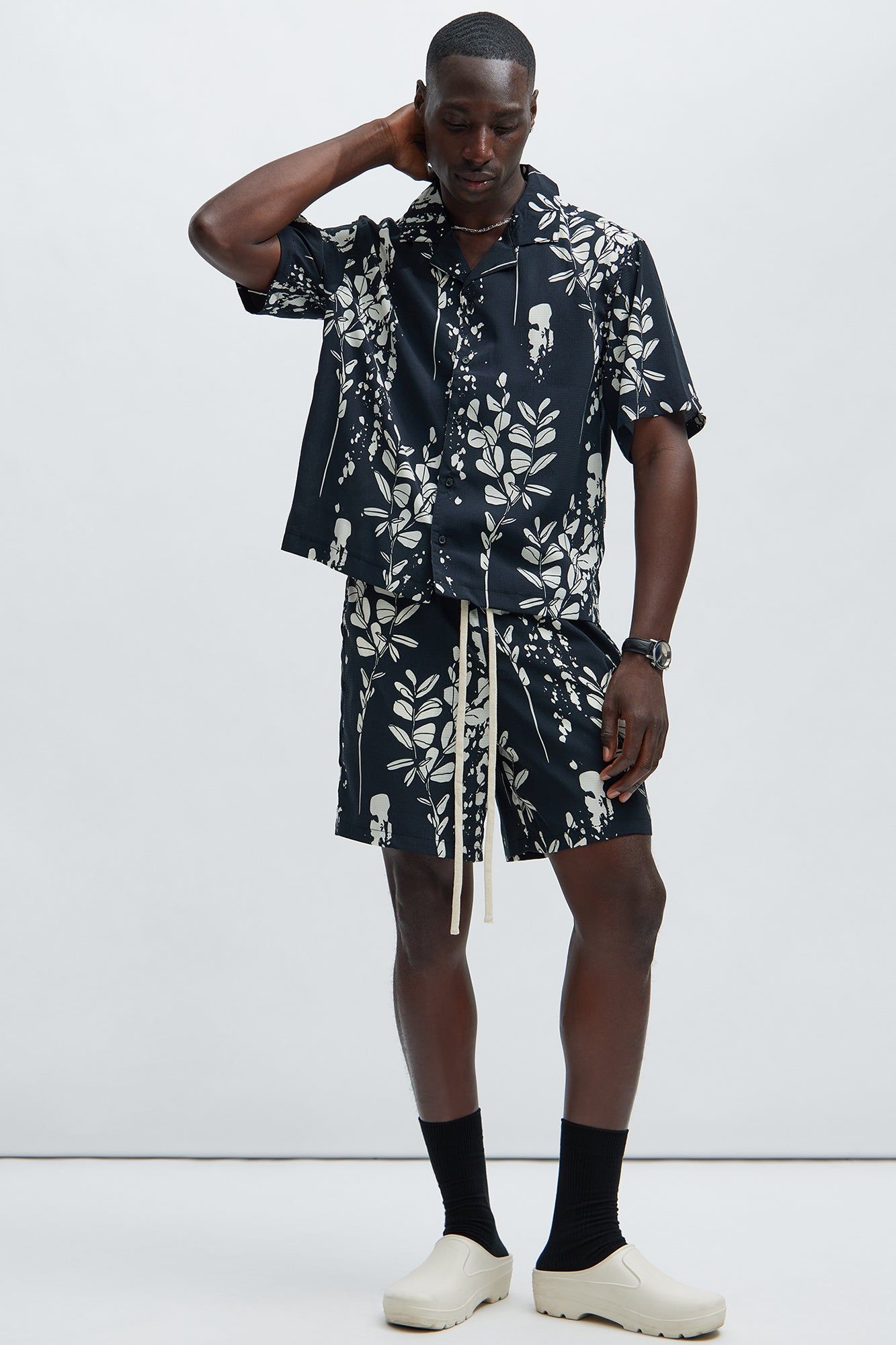 Dark Flor Textured Shorts - Black/combo sold by Fashion Nova product image thumbnail 2