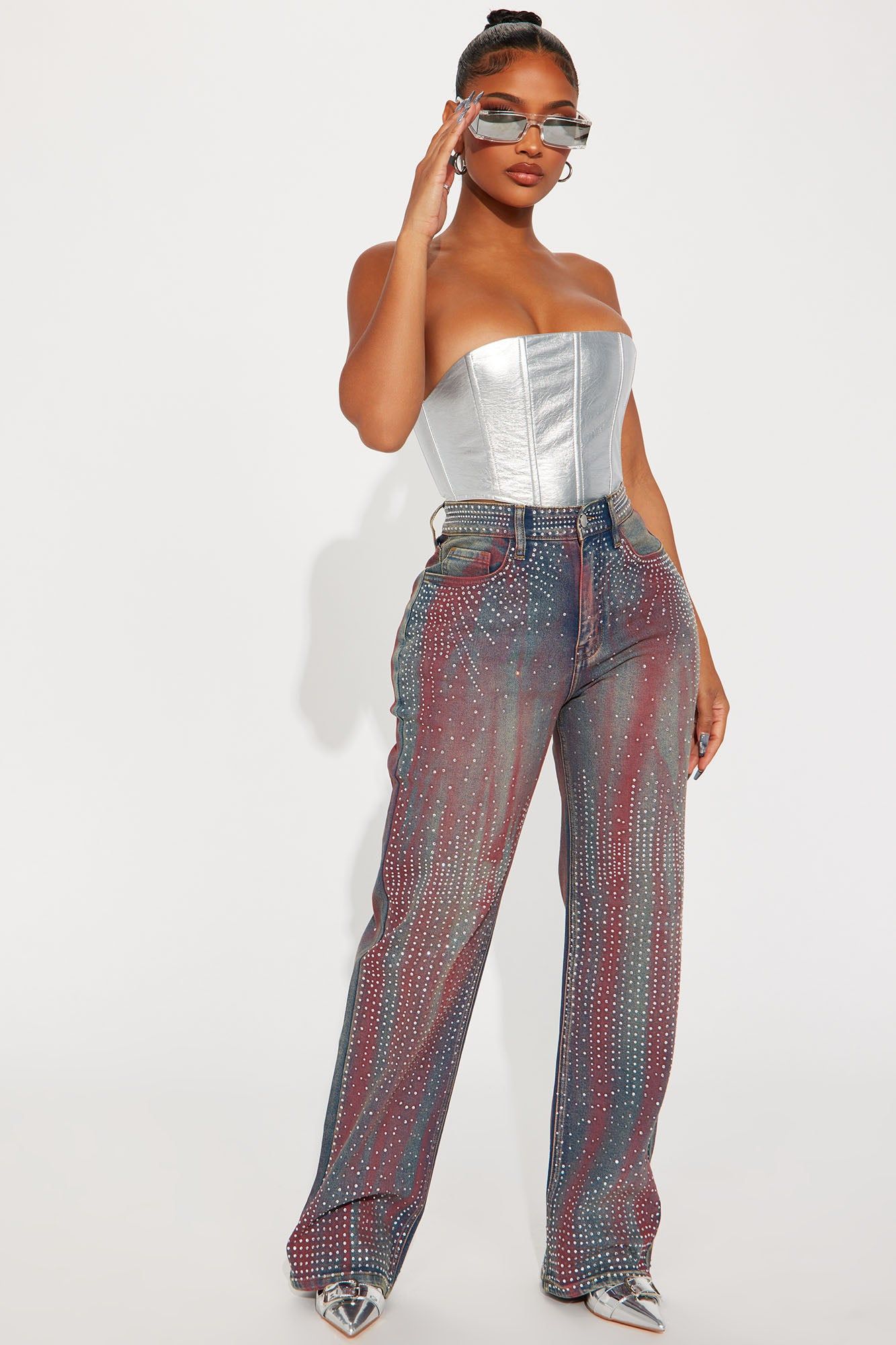 Daydreaming Embellished Straight Leg Jeans - Medium Wash sold by Fashion Nova
