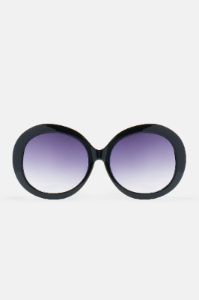 Classy Blair Sunglasses - Black/Smoke sold by Fashion Nova