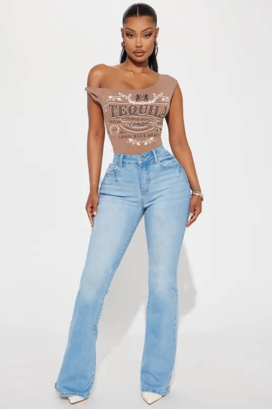 Iman Curvy Stretch Flare Jeans - Light Wash sold by Fashion Nova