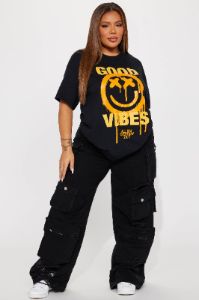 Good Vibes Smiley Face Graphic Tee - Black sold by Fashion Nova