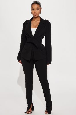 Point Of Interest Pant Set - Black sold by Fashion Nova