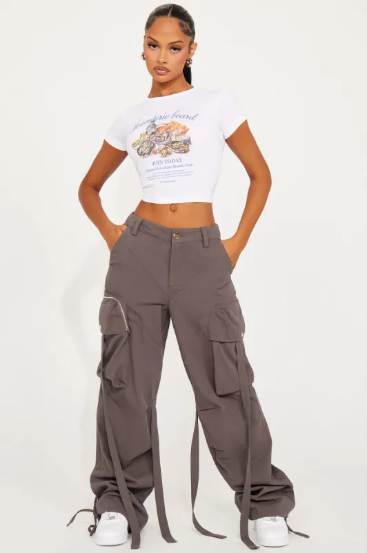 Making Headlines Wide Leg Cargo Pant - Charcoal sold by Fashion Nova