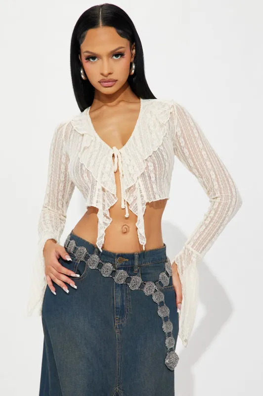 Following The Flow Chain Belt - Silver sold by Fashion Nova