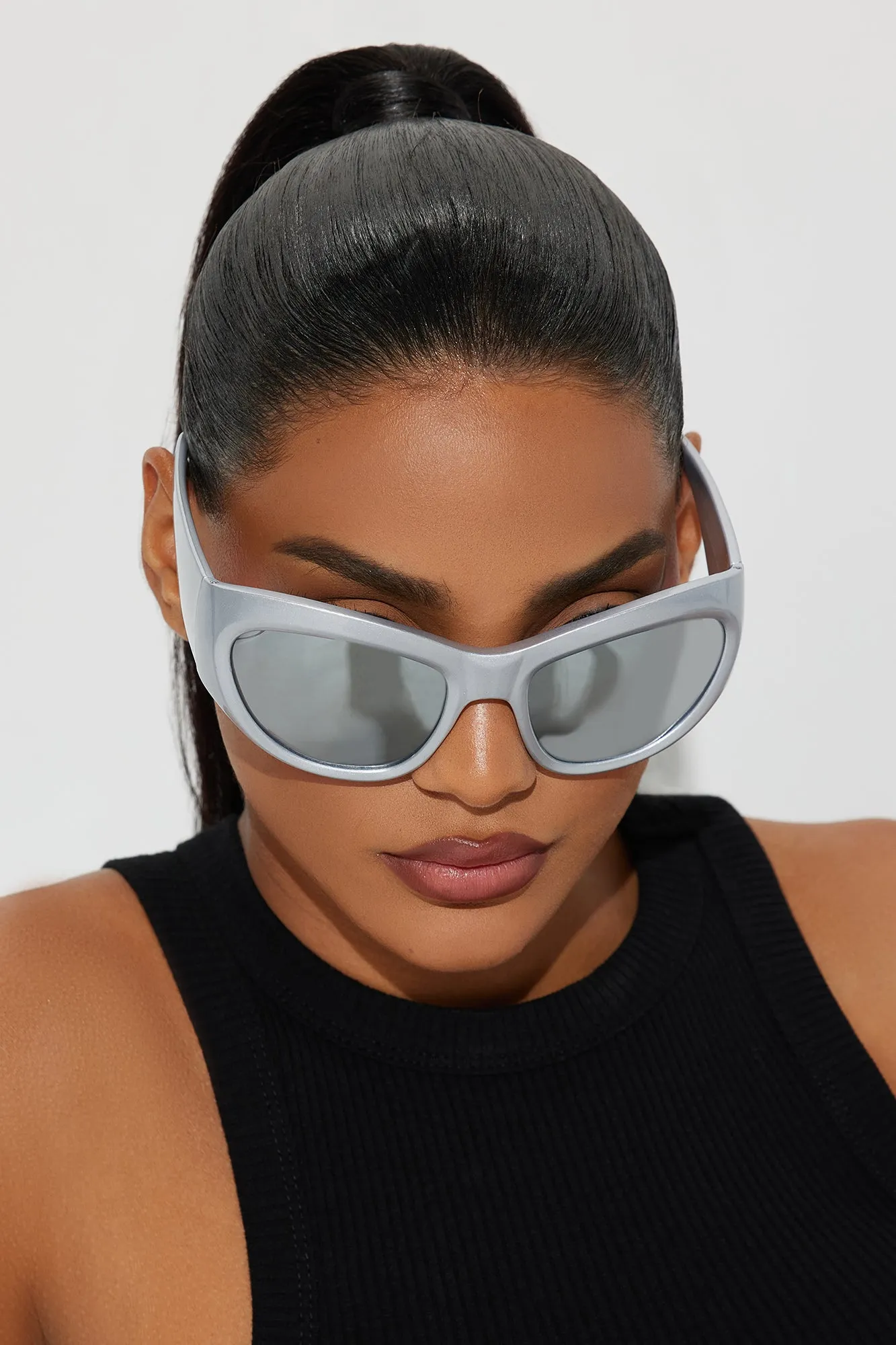 Set The Trend Sunglasses - Silver sold by Fashion Nova product image thumbnail 2