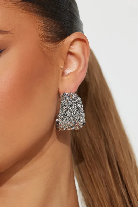 Never Look Back Hoop Earrings - Silver sold by Fashion Nova