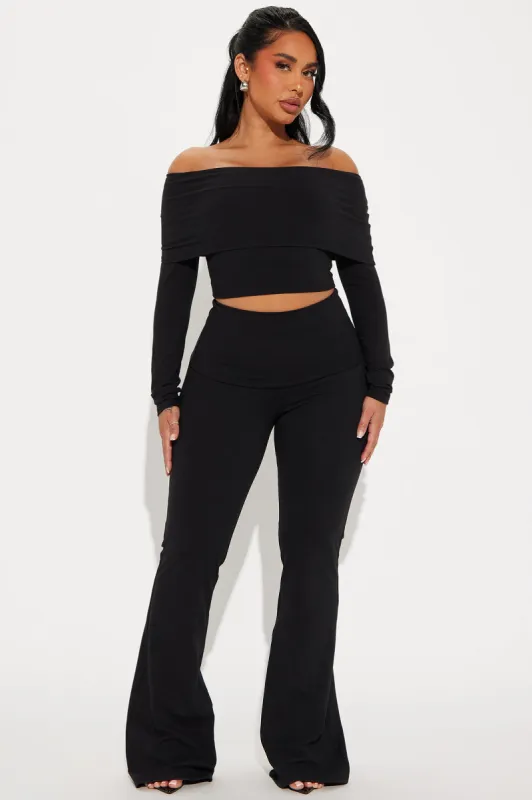 Brielle Off Shoulder Pant Set - Black sold by Fashion Nova
