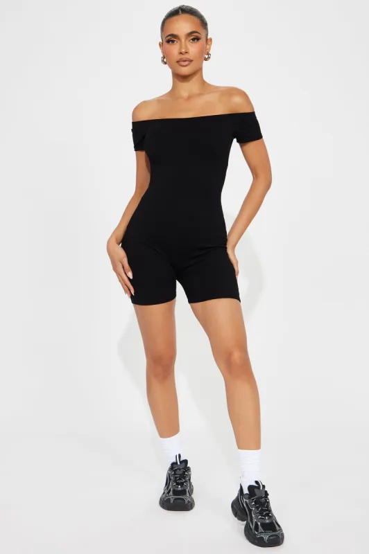 Gabby Snatched Romper - Black sold by Fashion Nova