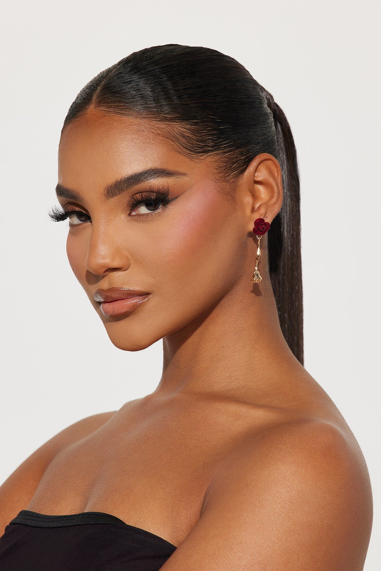 Floral Essence Earrings - Gold/Red sold by Fashion Nova product image thumbnail 3