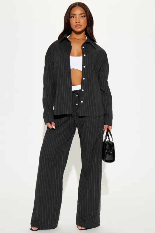 Leila Striped Boxer Pant Set - Black/White sold by Fashion Nova
