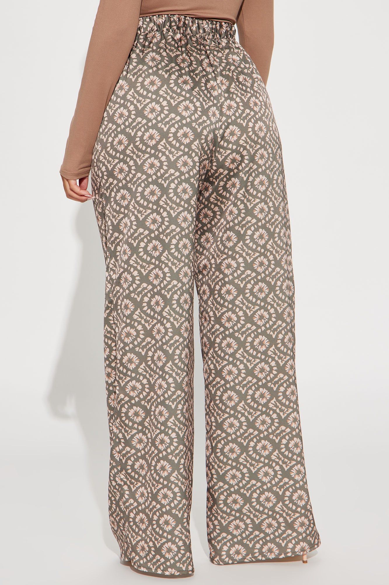 Sundream Satin Wide Leg Pant - Olive/combo sold by Fashion Nova product image thumbnail 3