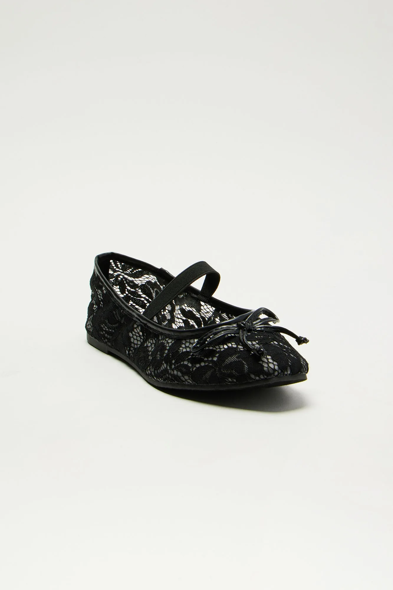 Saphire Lace Ballet Flats - Black sold by Fashion Nova product image thumbnail 4