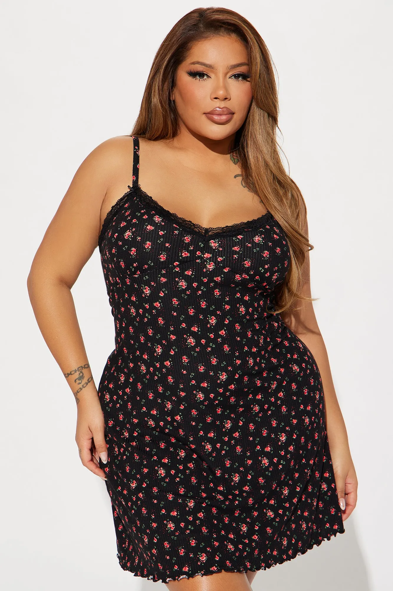 Roses For Me Ribbed PJ Sleep Dress - Black/Red sold by Fashion Nova product image thumbnail 4