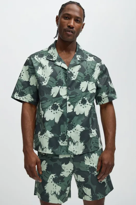 Elmore Floral Shirt - Green/combo sold by Fashion Nova
