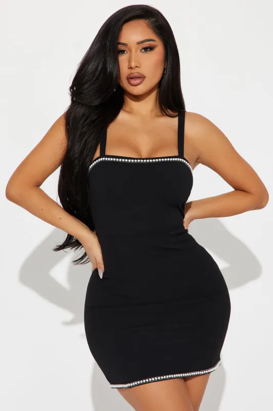 Sasha Pearl Mini Dress - Black sold by Fashion Nova