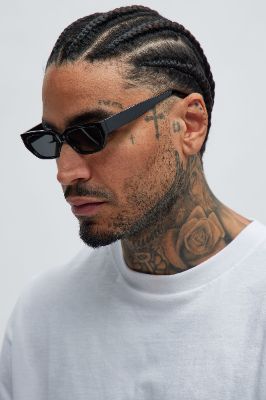 Keeping It Dope Sunglasses - Black/Smoke sold by Fashion Nova