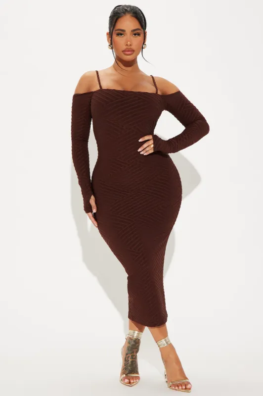 Paola Textured Midi Dress - Chocolate sold by Fashion Nova