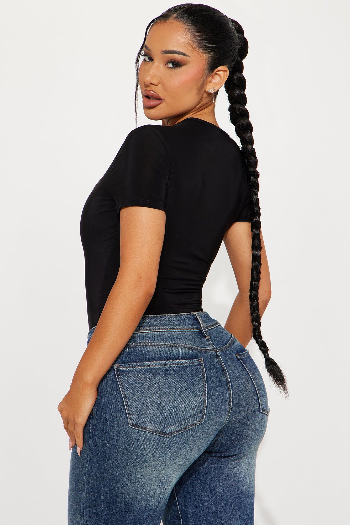 Keilani Short Sleeve Bodysuit - Black sold by Fashion Nova product image thumbnail 4