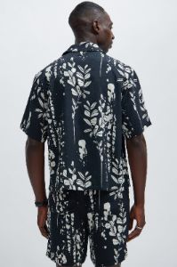 Dark Flor Textured Shirt - Black/combo sold by Fashion Nova