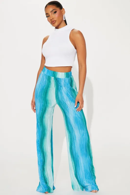 Maldives Plisse Pant - Blue/combo sold by Fashion Nova