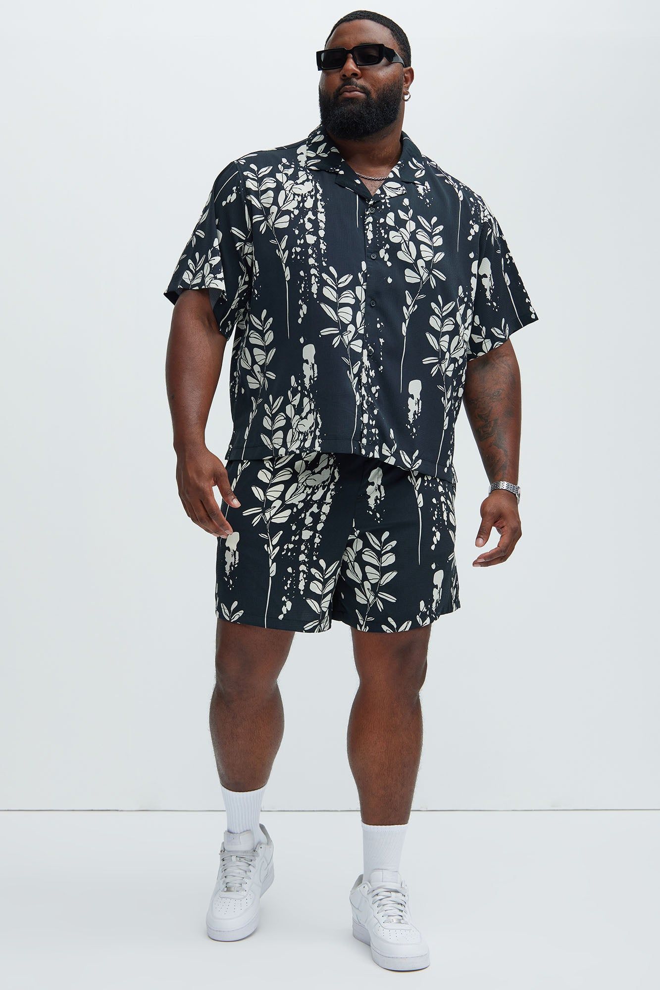 Dark Flor Textured Shirt - Black/combo sold by Fashion Nova product image thumbnail 5