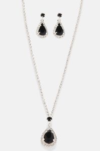 Special Guest Necklace And Earring Set - Silver/Black sold by Fashion Nova