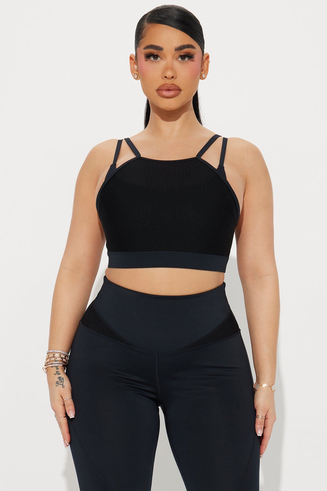Knock It Out Elevate Sports Bra - Black sold by Fashion Nova