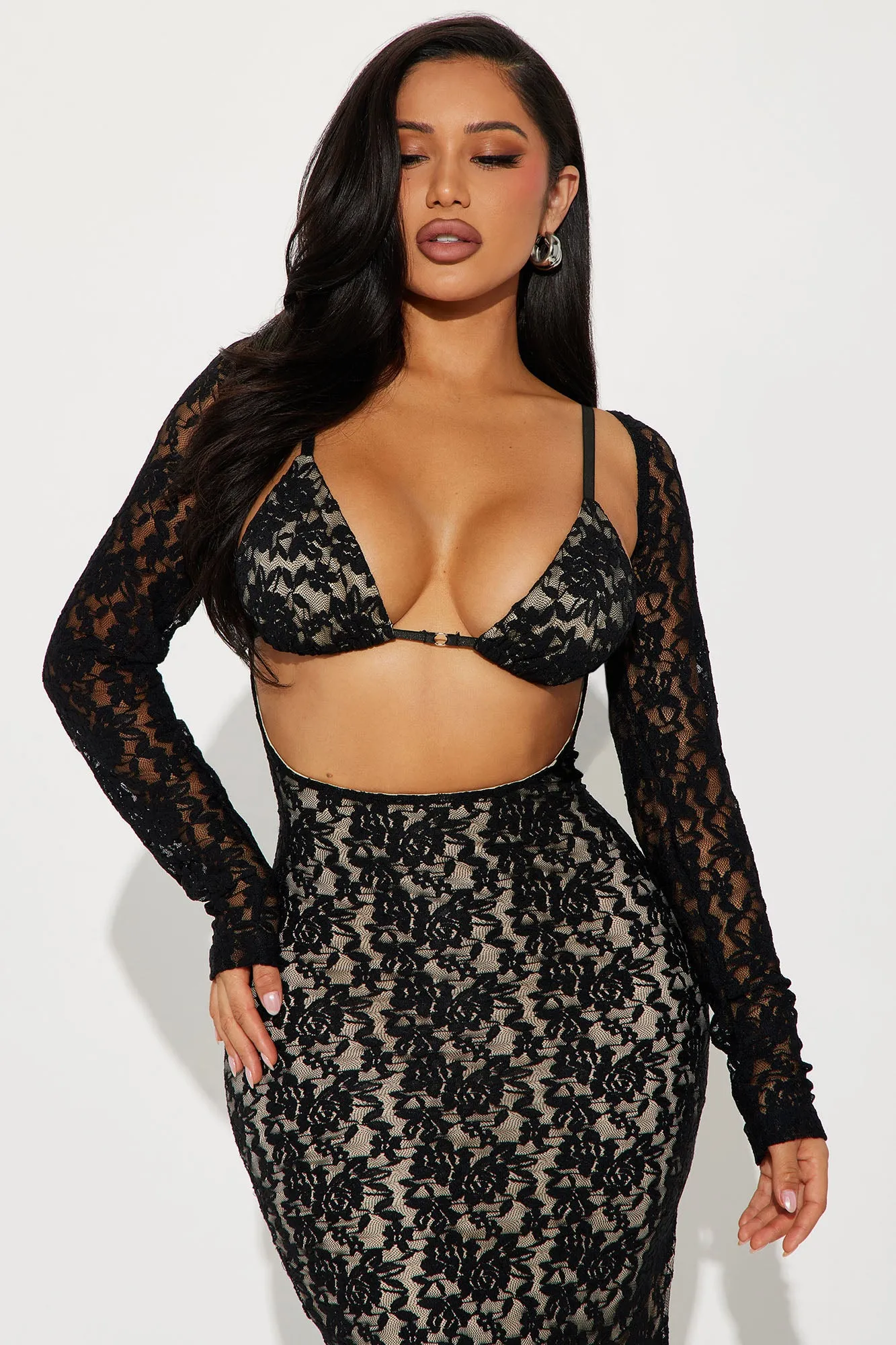 Kylie Long Sleeve Lace Maxi Dress - Black sold by Fashion Nova product image thumbnail 2
