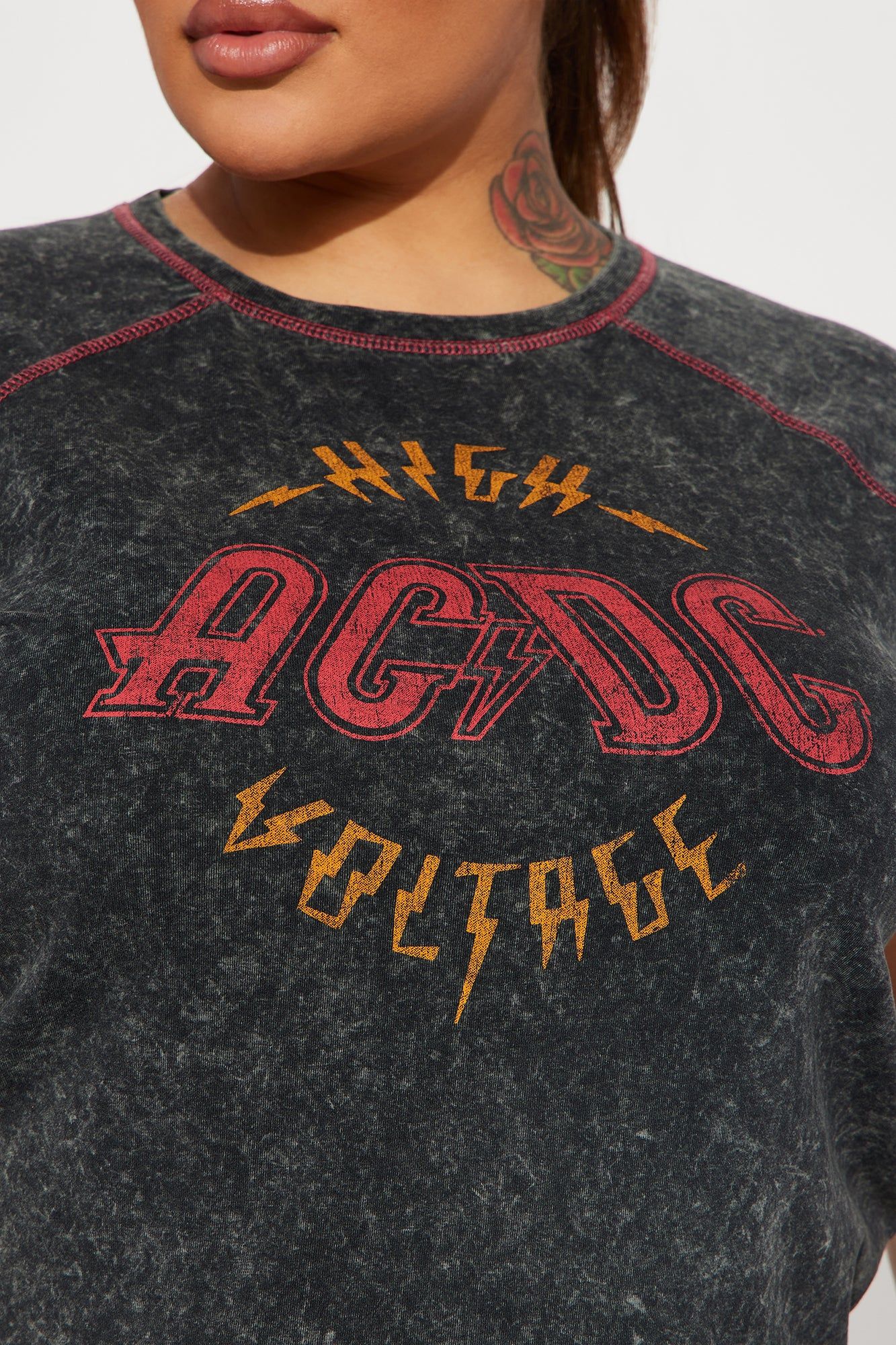 High Voltage ACDC Washed Fitted Tee - Black Wash sold by Fashion Nova product image thumbnail 7