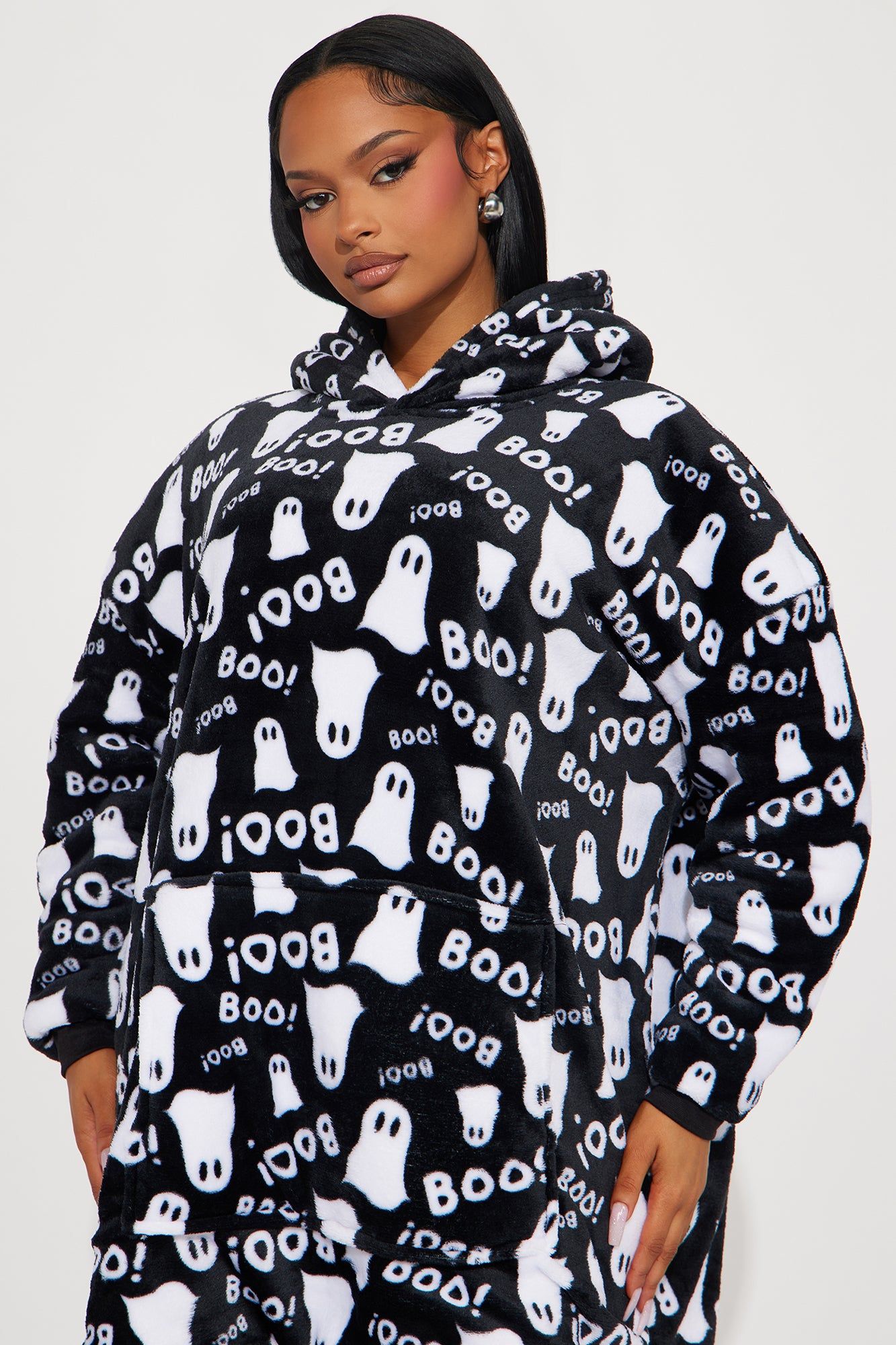 Queen Of Ghosting Plush PJ Hoodie - Black/White sold by Fashion Nova product image thumbnail 2