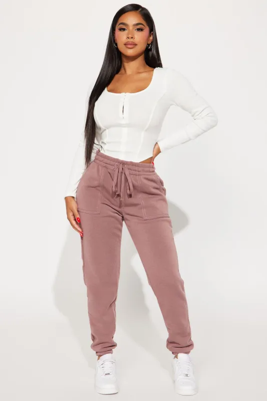 No Breaks Carpenter Fleece Lounge Jogger - Taupe made by Fashion Nova