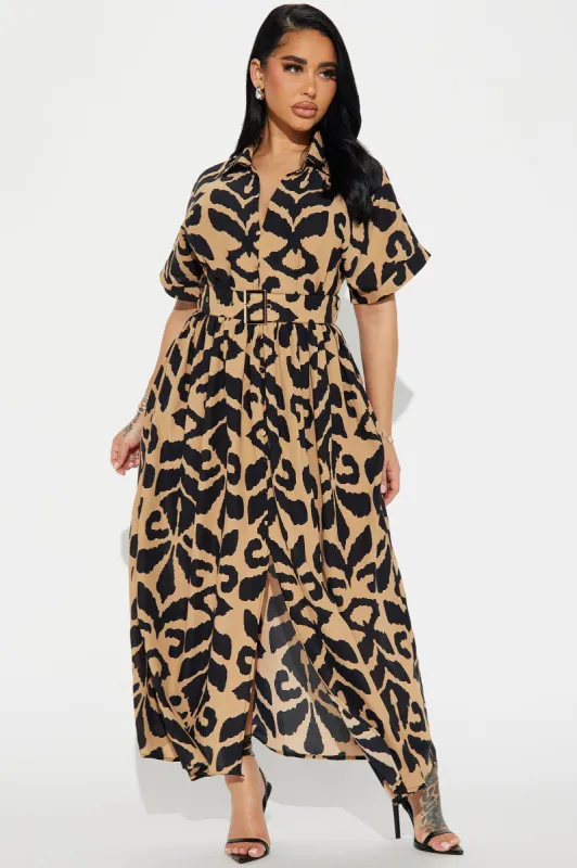 Sahara Short Sleeve Maxi Dress - Brown/combo sold by Fashion Nova