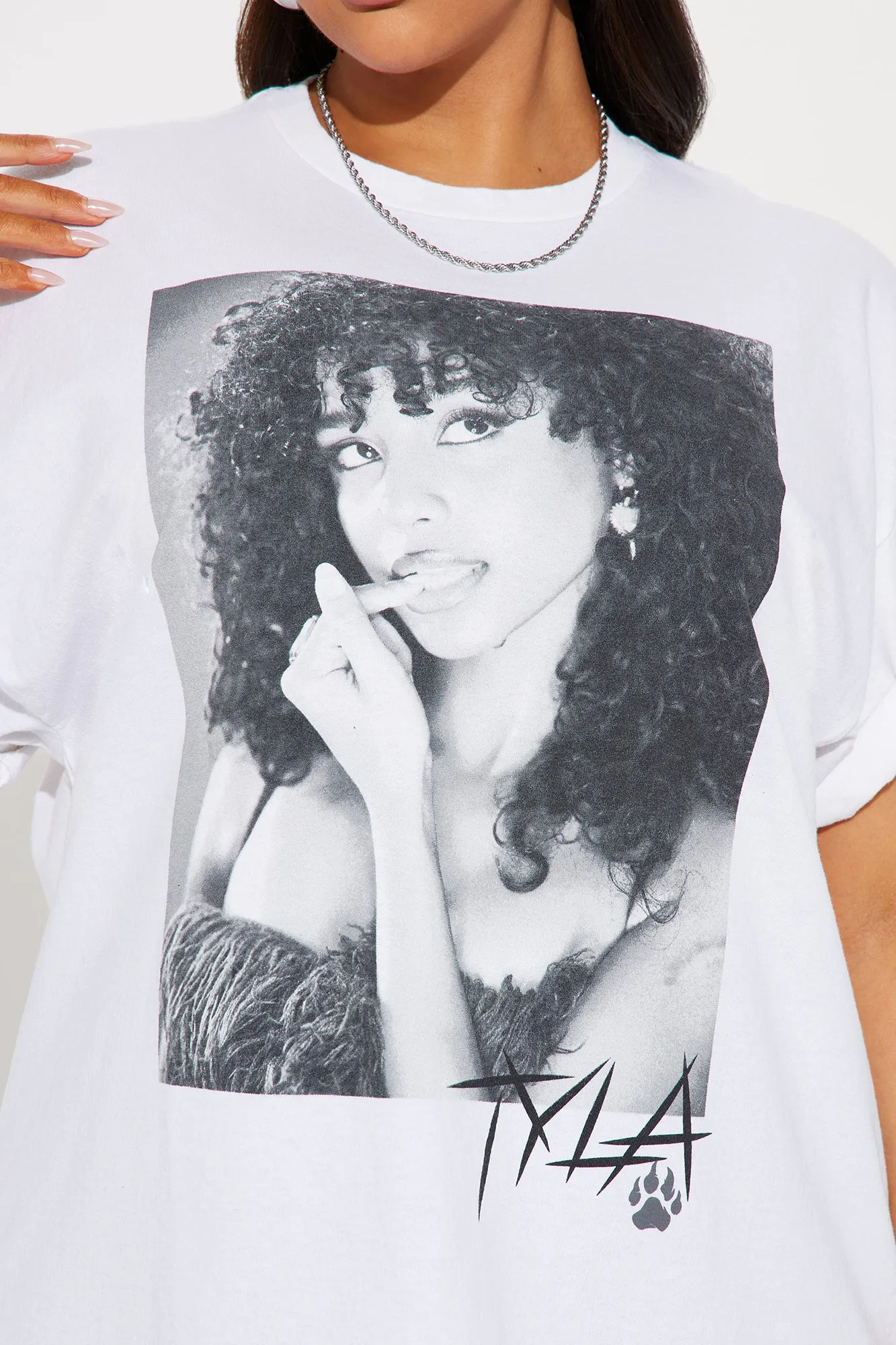 Tyla Up Close Washed Tee - White sold by Fashion Nova product image thumbnail 5