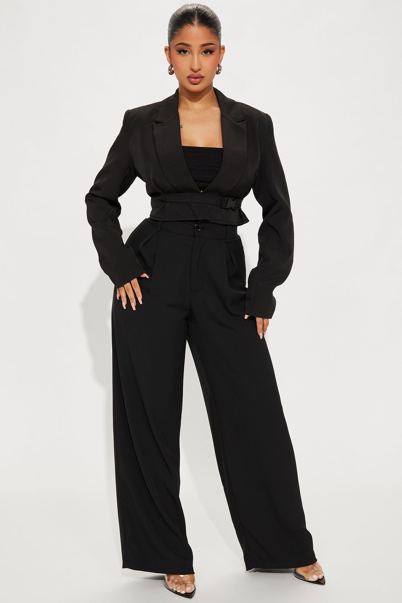 Street Smart Cropped Blazer - Black sold by Fashion Nova product image thumbnail 2
