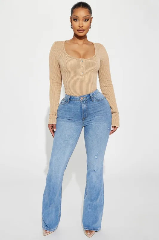 Press Pause Ripped Stretch Flare Jeans - Medium Wash sold by Fashion Nova