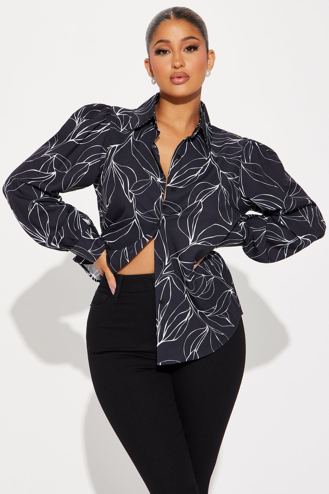 Annie Shirt - Black/White sold by Fashion Nova