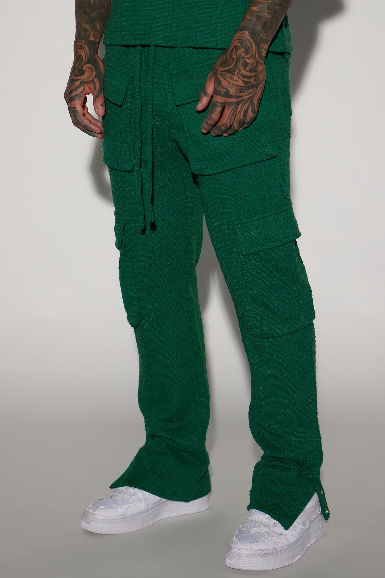 Jordan Textured Snap Cargo Pants - Green sold by Fashion Nova