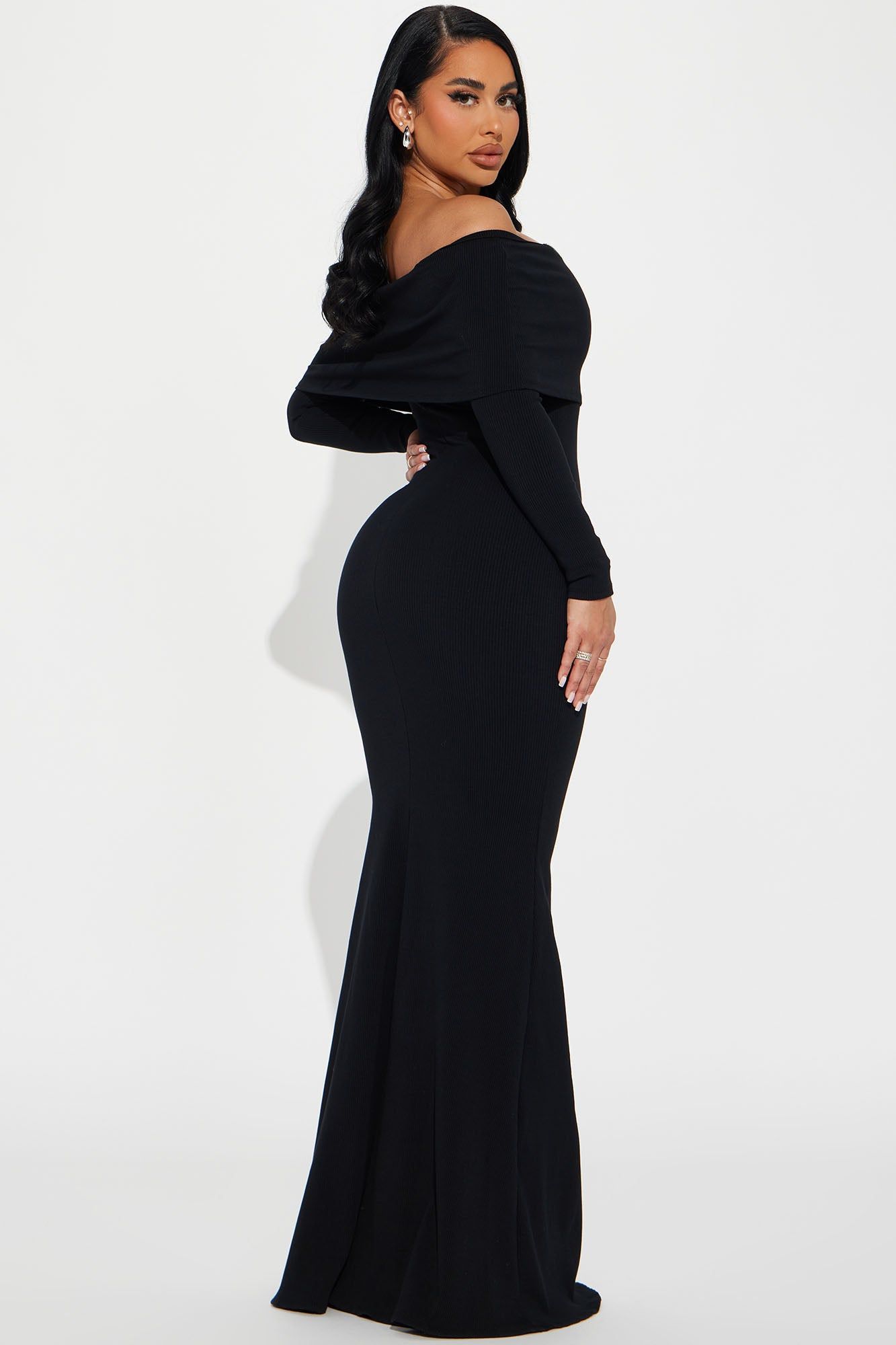 Nayeli Snatched Maxi Dress - Black sold by Fashion Nova product image thumbnail 3