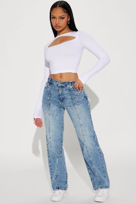 Catching Vibes Stretch Straight Leg Jeans - Medium Wash sold by Fashion Nova