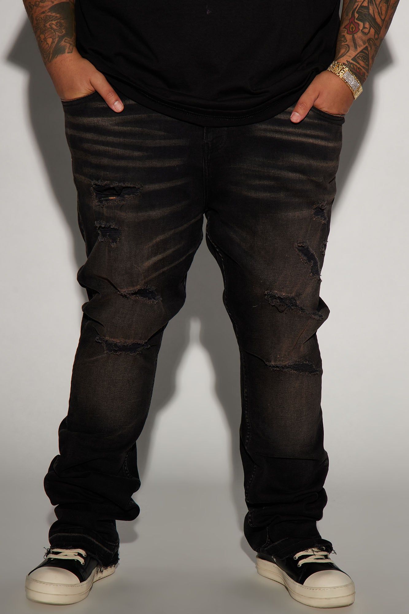 Nonchalant Distressed Stacked Skinny Flare Jeans - Black/Brown sold by Fashion Nova product image thumbnail 2