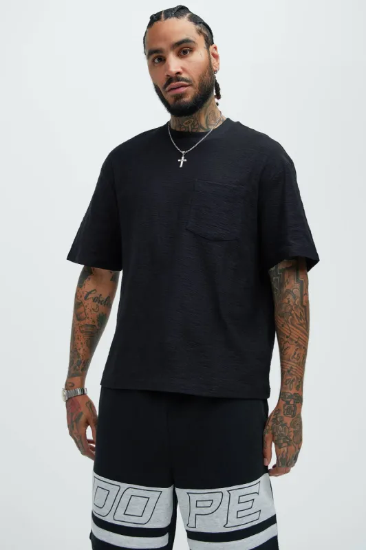 Asher Slub Texture Pocket Tee - Black sold by Fashion Nova