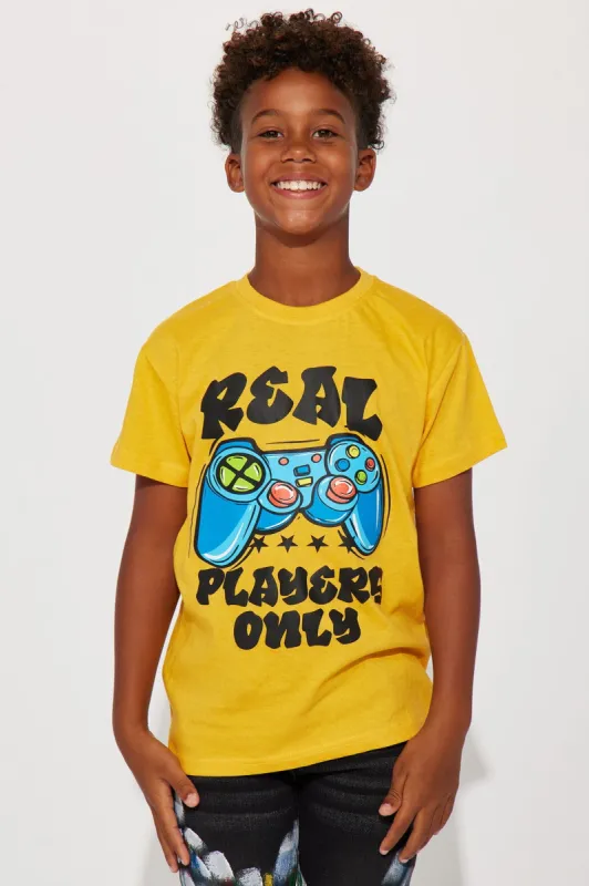 Nina Rhinestone Mesh Pumps - Black sold by Fashion Nova