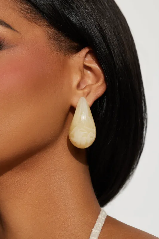 Comes In Waves Earrings - Gold sold by Fashion Nova